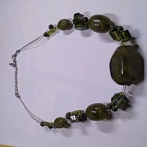 Gresnstone simulated gem necklace